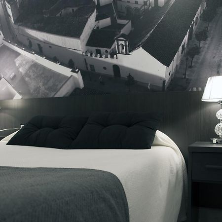 Hotel Barrio Nuevo 레브리자 외부 사진
