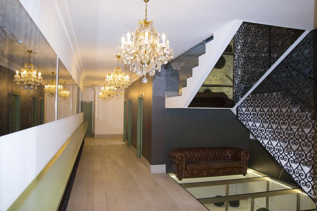 Hotel Barrio Nuevo 레브리자 외부 사진